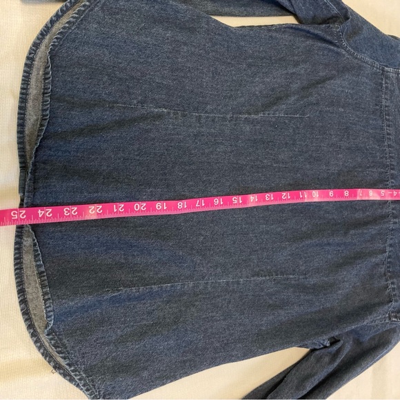 The Limited Women's fitted dark denim shirt - Picture 5 of 8